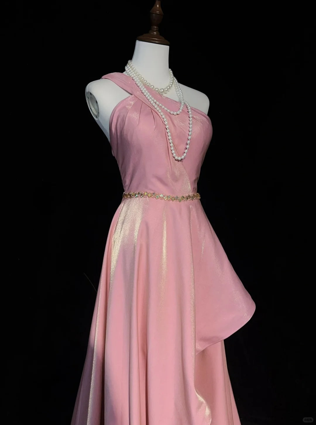 Vintage Ballkleider 1960er A-Linie One Shoulder Pink High Low Satin Ballkleid N3101