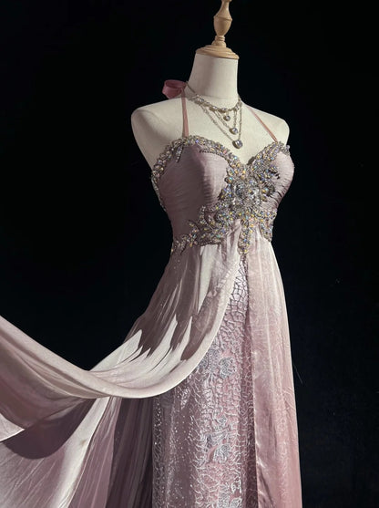 Vintage Ballkleid-Ästhetik A-Linie Neckholder Hellrosa Chiffon mit Perlenbesatz Langes Abendkleid N3034