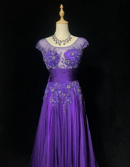 Vintage Prom-Kleider A-Linie U-Boot-Ausschnitt Lila Chiffon 80er mit Perlenstickerei Lange Formelle Abendgarderobe N3899