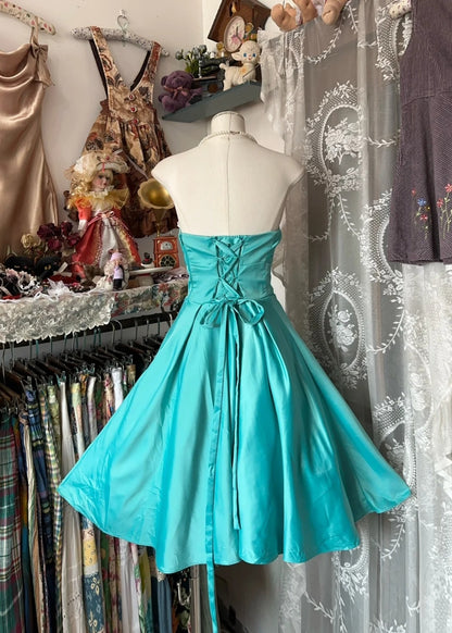 Einfaches, trägerloses, kurzes Ballkleid aus grünem Satin, kurzes Kleid für den 16. Geburtstag, Homecoming-Kleid für die Mittelschule, Cocktailkleid N656