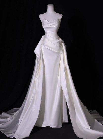 Robe de mariée sirène blanche simple en satin sans bretelles plissée AB971