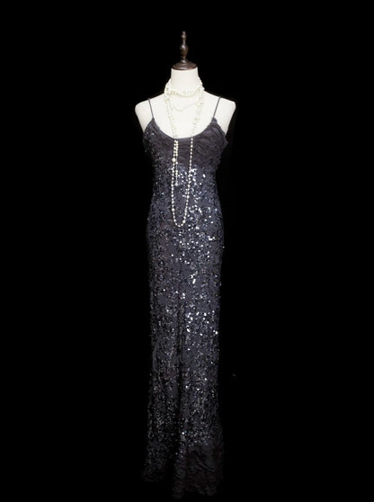 Robe de soirée sirène vintage à fines bretelles, style années 80, 70, 90, sequins gris argenté, longue, idéale pour les bals de fin d'année ou les remises de diplômes (N1145)