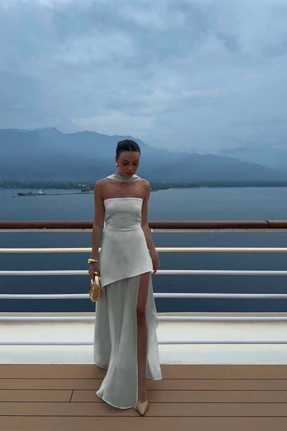 Robe de bal d'été fendue en satin et mousseline blanc sans bretelles, idéale pour les fêtes et les 18 ans (AB2396)