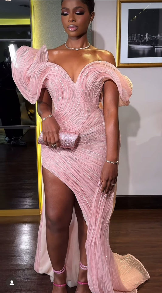 Robe de bal longue sirène vintage en tulle rose fendue, décolleté cœur, inspiration robes de bal longues AB014