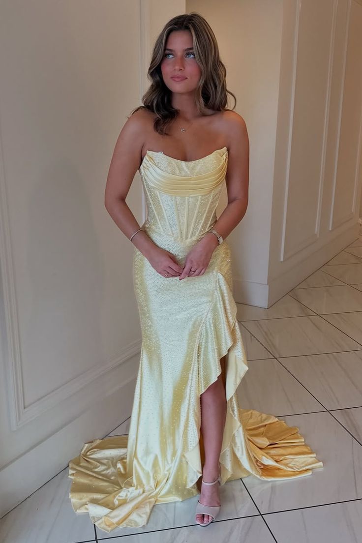 Robe de bal longue sirène sans bretelles en satin jaune pailleté ornée de perles - Inspiration robes de soirée pour femmes - Robe de cérémonie AB1212