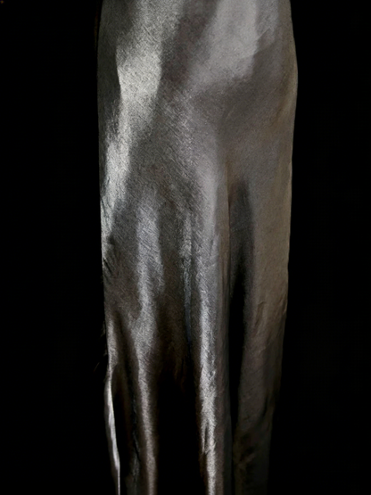 Robe fourreau grise à fines bretelles, style vintage années 80, 70 et 90, idéale pour une soirée étudiante ou un bal de fin d'année (N1153)