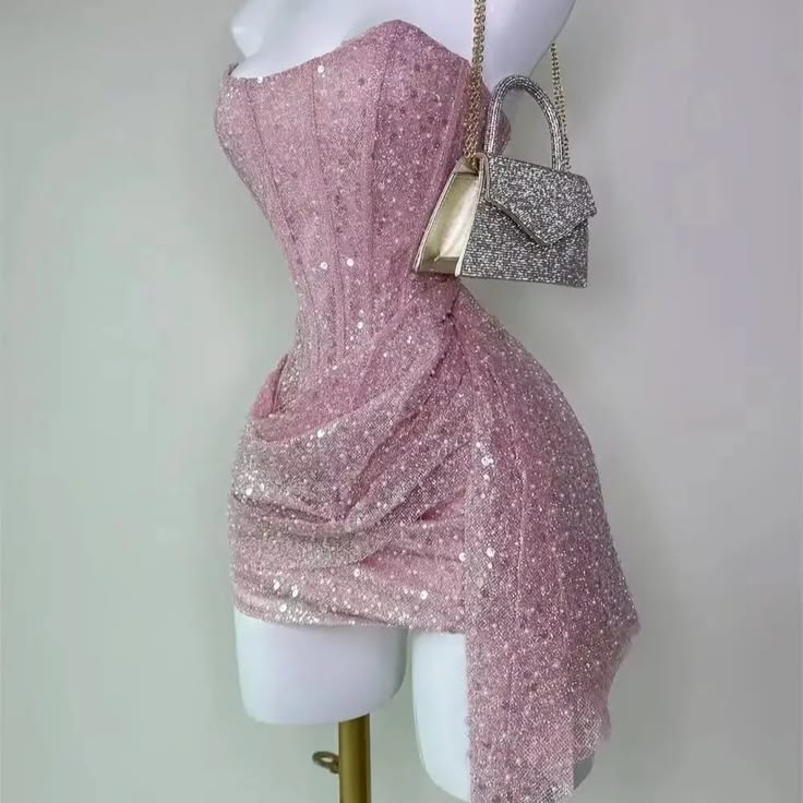 Süßes Etui Trägerloses Pinkes Pailletten-Minikurz-Formelles 8. Klasse Homecoming-Kleid Sommer Mittelschule Hoco Kleid N4736