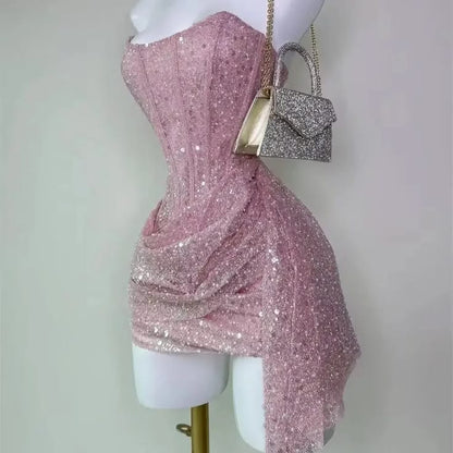 Süßes Etui Trägerloses Pinkes Pailletten-Minikurz-Formelles 8. Klasse Homecoming-Kleid Sommer Mittelschule Hoco Kleid N4736