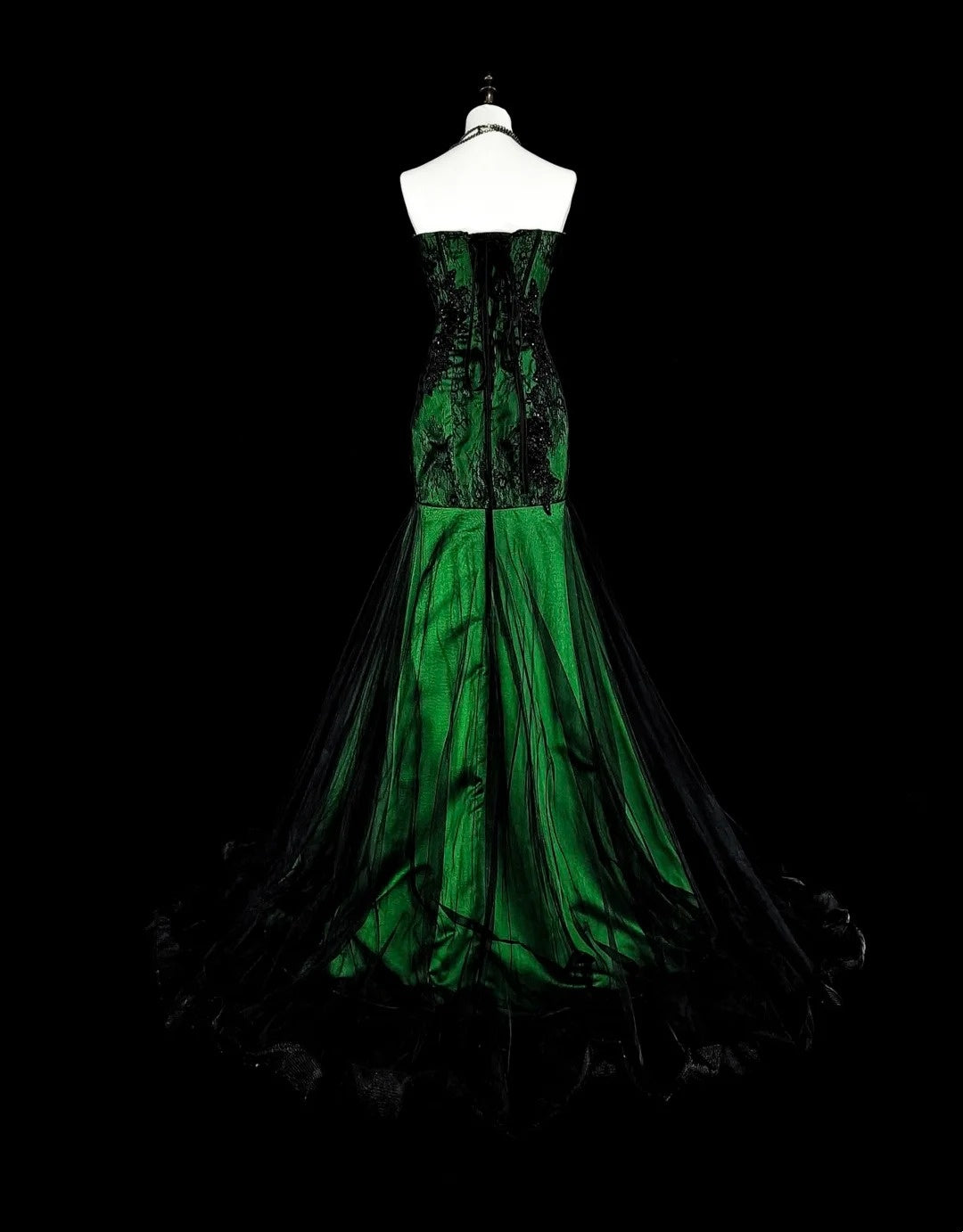 Robe de bal longue vintage années 1760, style sirène, bustier vert avec appliques noires N1606