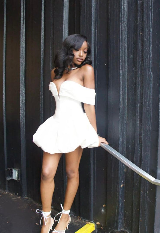 Fancy Ball Gown Off The Shoulder White For Black Girls Mini Short Hoco Party Birthday Dress Ideas Homecoming Dresses RB4107
