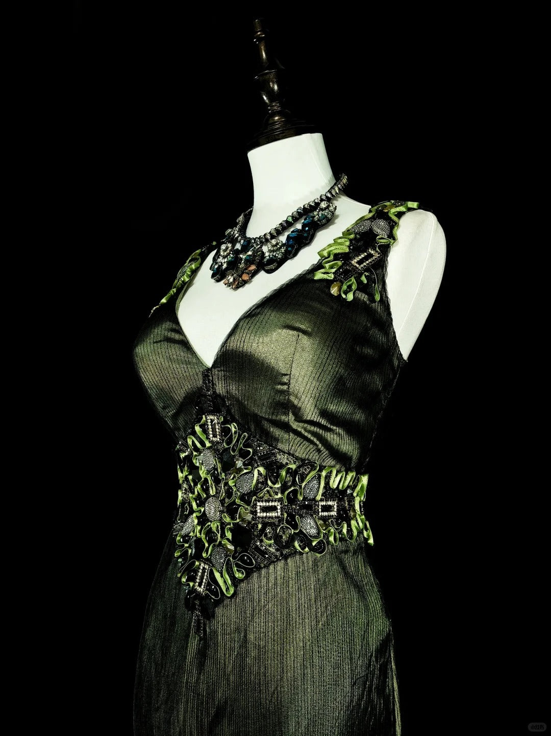 Vintage Prom Dresses Mermaid V Neck Olive Green Black Tulle With Beaded 90s Long Formal Gown N2716