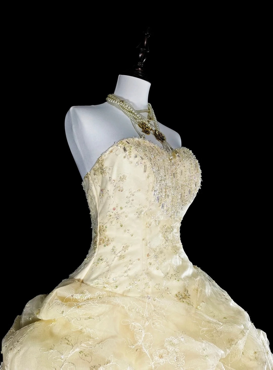 Bescheidene Ballkleider Gelb Trägerlos Ärmellos Sweet 16 Kleid Formelle Abendgarderobe N3514