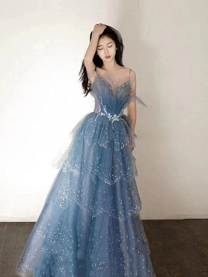 Robe de bal somptueuse en tulle bleu scintillant ornée de perles, robe de soirée à volants et strass AB2197