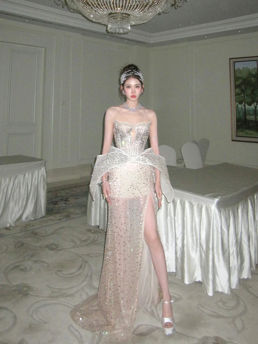 Funkelndes Meerjungfrauen-Abendkleid mit Champagner-Schlitz und Herzausschnitt – Ästhetisches langes Abschlussballkleid N079