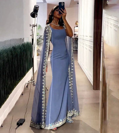 Robe de soirée sirène bleu poudré vintage, ornée d'appliqués et de perles, robe de bal unique avec cape, robe longue de fête, tenue d'anniversaire AB2313