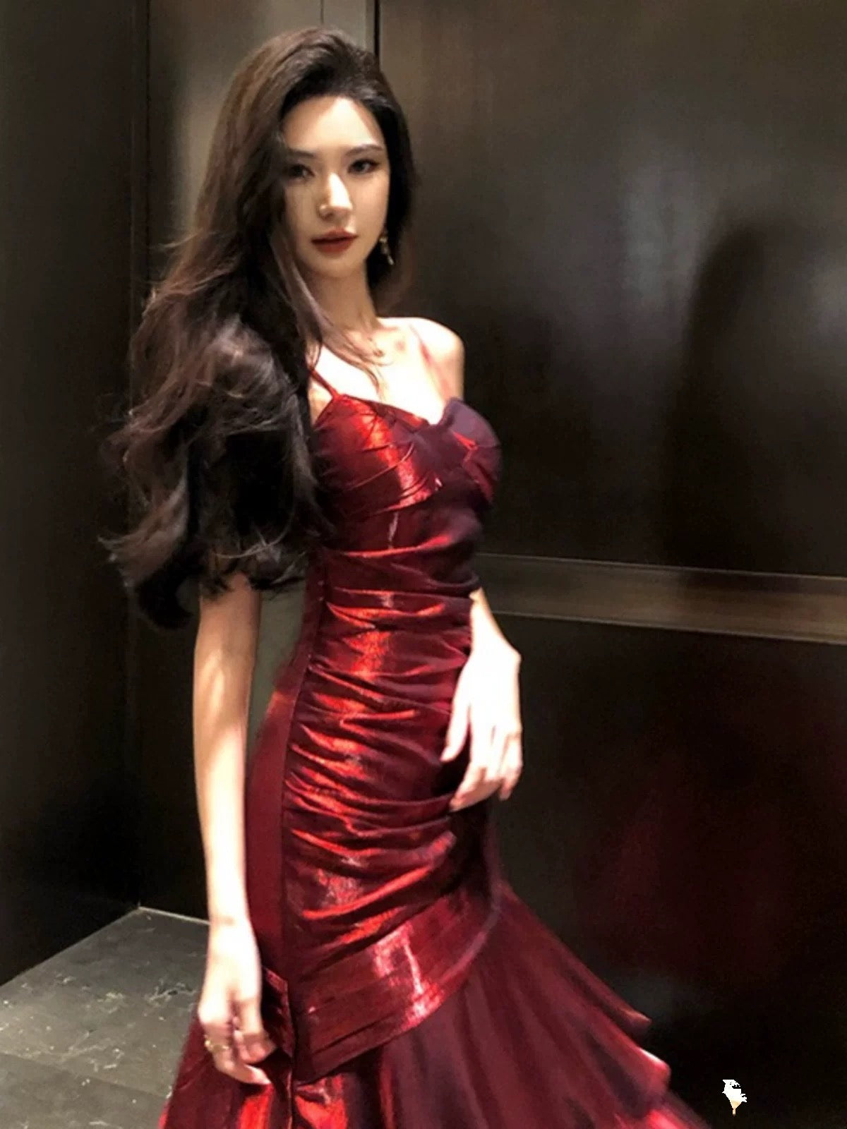 Superbe robe de bal sirène à bretelles spaghetti bordeaux en satin longue Inspiration Prom Dresses RB1331