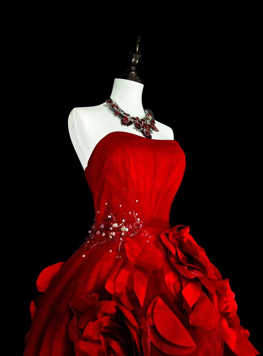 Robes de bal vintage pour le bal de promo, bustier sans bretelles en tulle rouge avec fleurs 3D, longue robe de soirée N2378