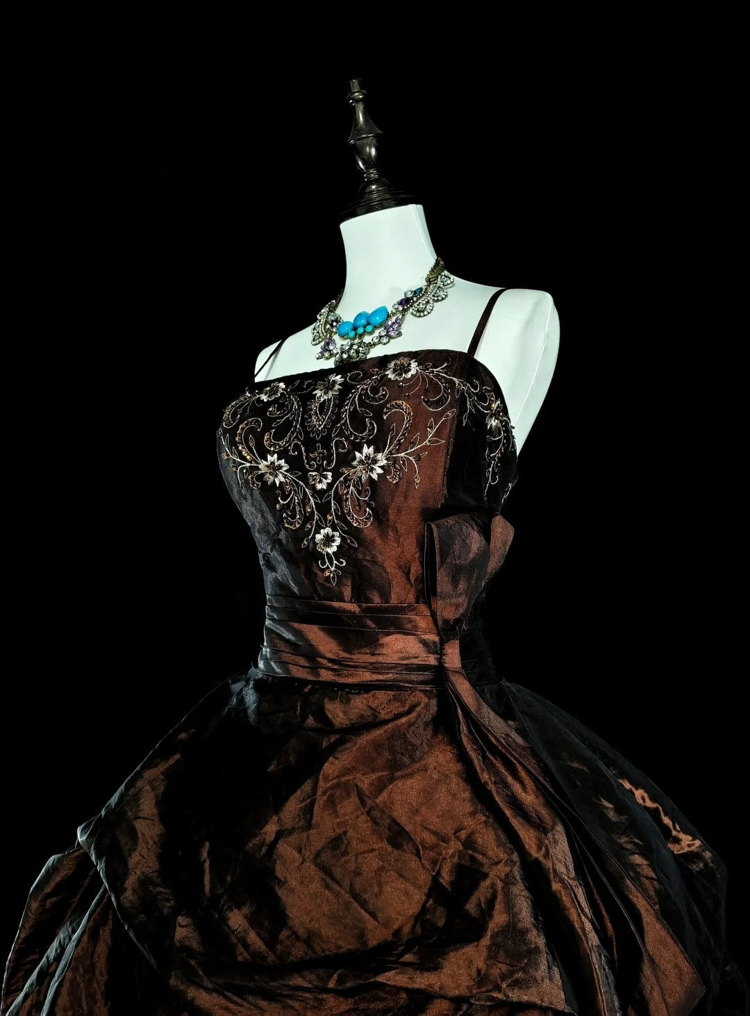 Vintage-Ballkleid mit Spaghettiträgern und Perlen, Falten, langes Abendkleid N2389