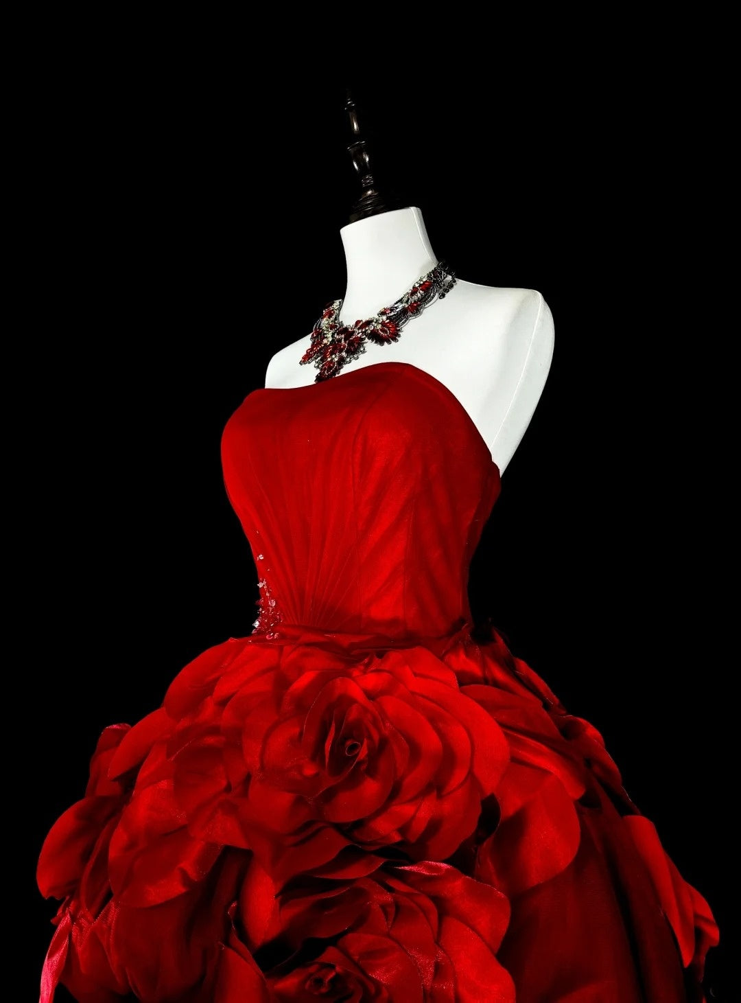 Robes de bal vintage pour le bal de promo, bustier sans bretelles en tulle rouge avec fleurs 3D, longue robe de soirée N2378