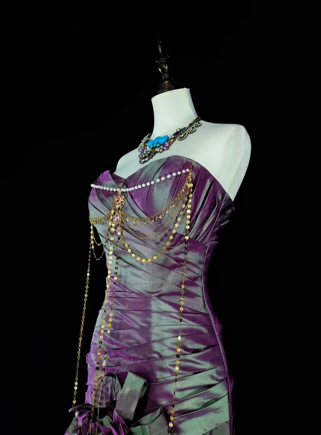 Vintage Meerjungfrauen-Abendkleid aus lila Taft im 70er-Jahre-Stil mit Rüschen und herzförmigem Ausschnitt, langes Ballkleid, Partykleid N1846