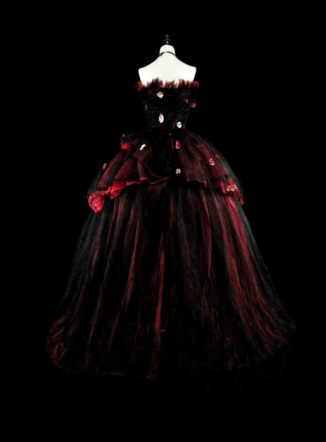 Modest Prom Dresses Ball Gown Strapless Burgundy Tulle With Appliqued Long Quince Dress N3066