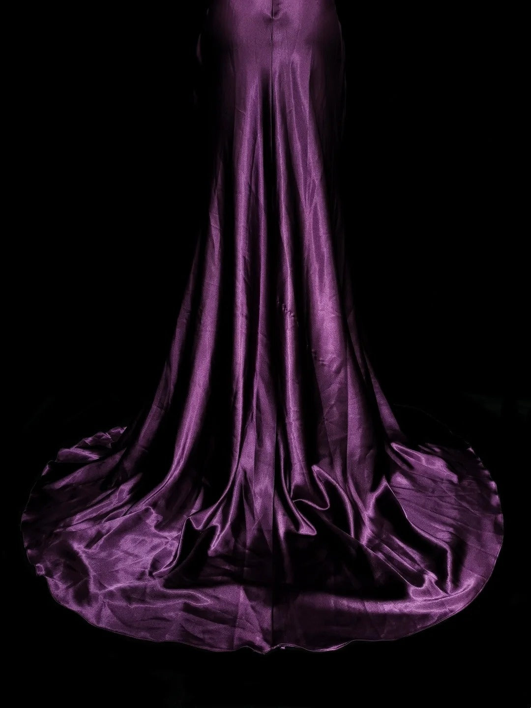 Robe de bal rétro sirène dos nu en satin violet avec perles et sans manches, style années 70, robe de soirée longue et formelle N1494