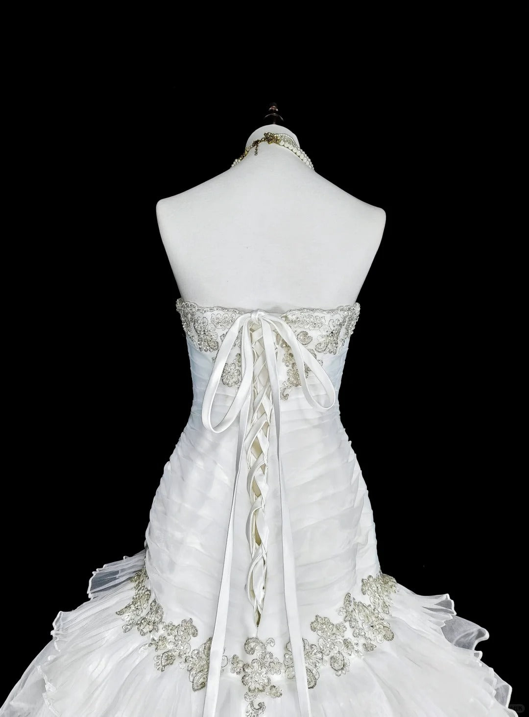 Robes de mariée uniques sirène sans bretelles blanches avec volants perles cristaux longue robe de mariée N3420