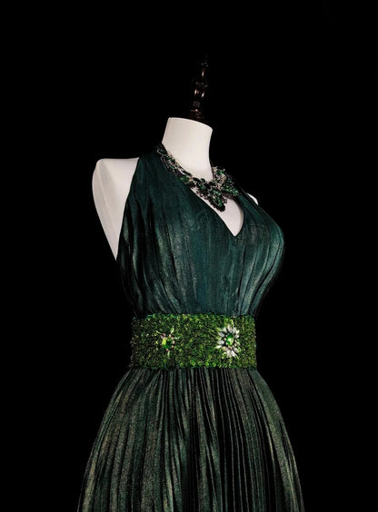 Vintage 1760s A Line Halter Dark Green Sleeveless Pleated Long Prom Dresses N1579