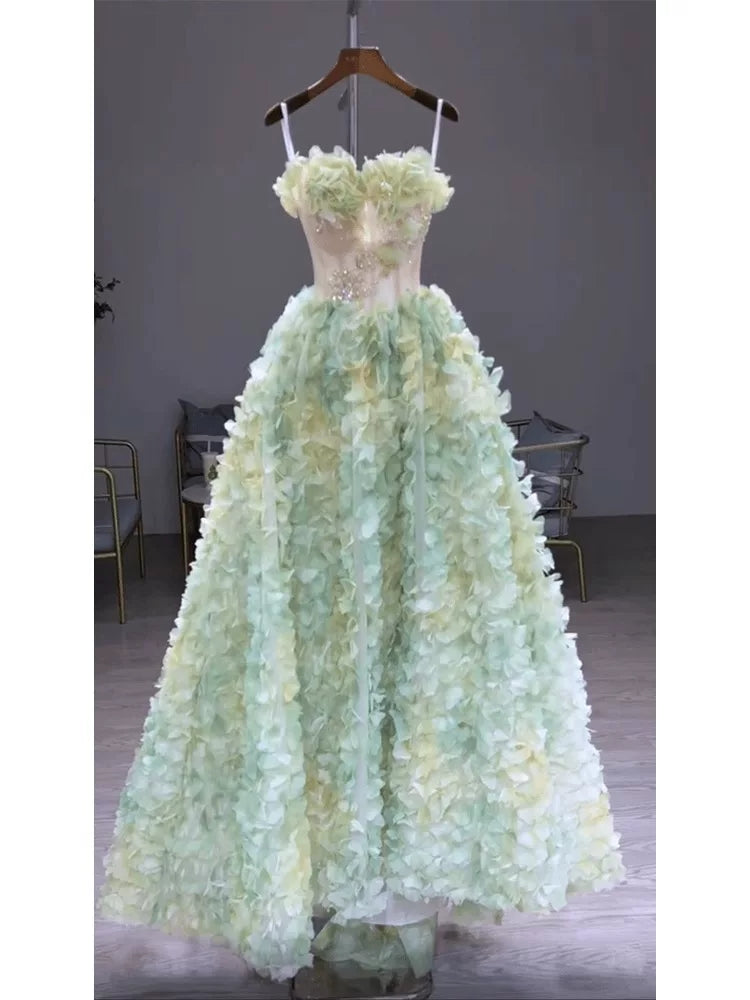 Prinzessinnen-Ballkleid, trägerlos, grün, geblümter Tüll mit Schal, modisches und ästhetisches Abendkleid für Teenager, festliche Kleider, Party-Outfits, Ballkleid AB2216