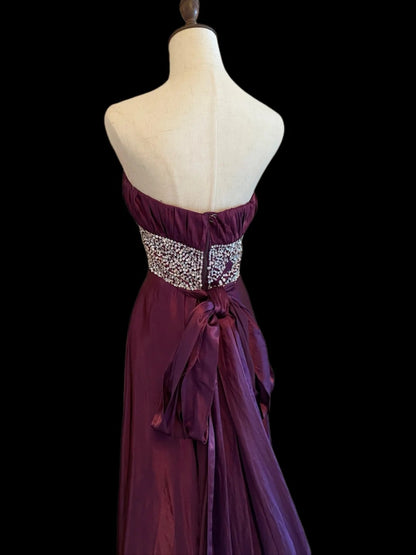 Vintage A line Strapless Purple With Beads Satin Prom Dresses Inspo Evening Outfits RB4025