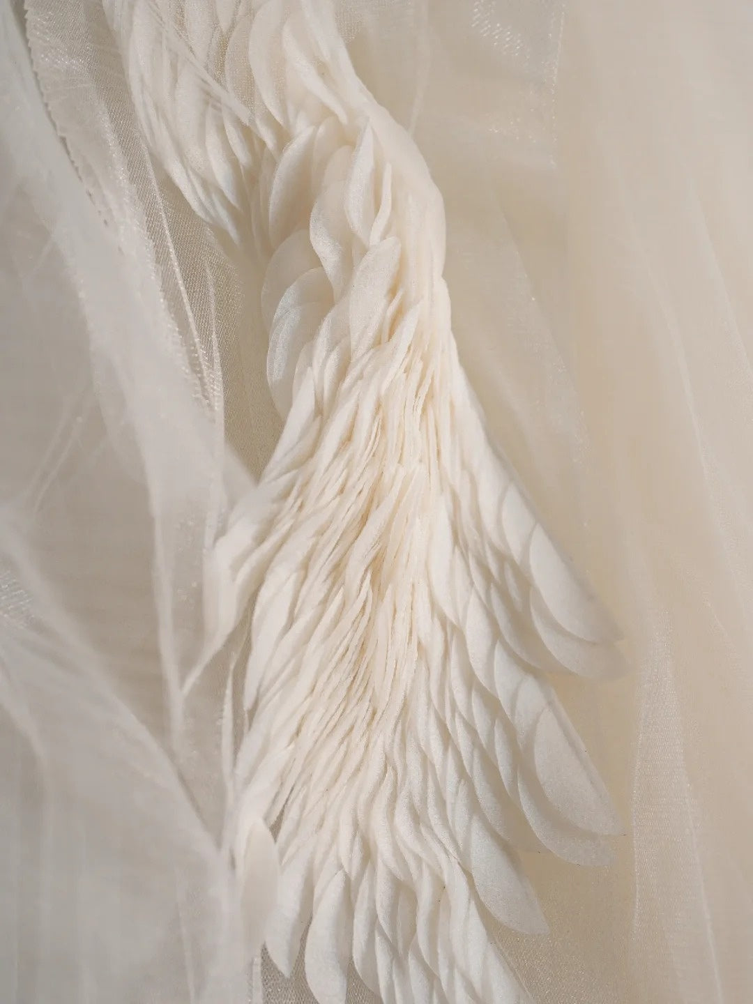 Robe de bal sobre en tulle blanc, décolleté cœur, longue robe de mariée féérique d'automne N675