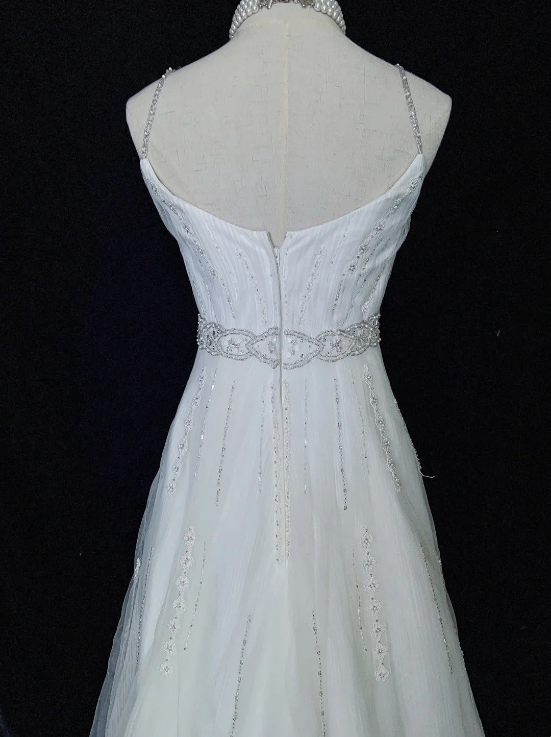 Robes de mariée uniques, ligne A, fines bretelles, tulle blanc avec perles, longue robe de mariée N3646