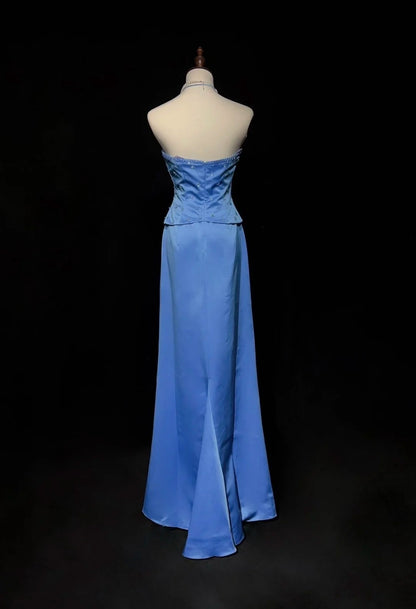 Vintage Ballkleider A-Linie Neckholder Blau Satin Mit Perlen Lang Abendkleid N2461
