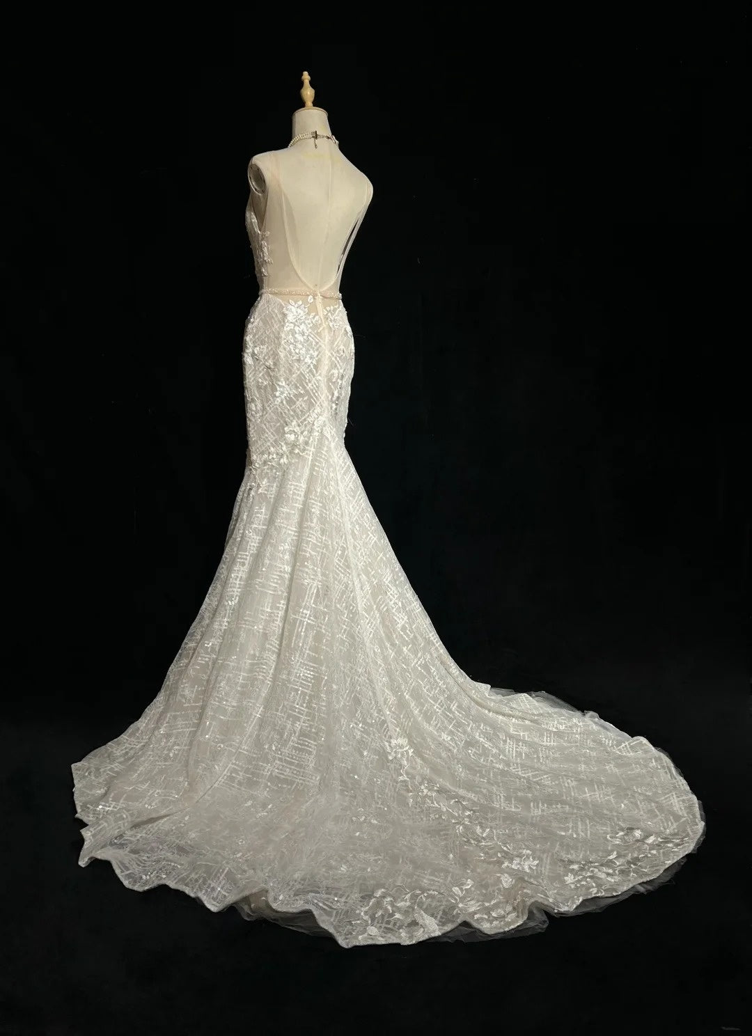 Glitzernde Brautkleider Meerjungfrau V-Ausschnitt Elfenbeinfarbene Spitze Langes Brautkleid Hochzeitskleid N2930