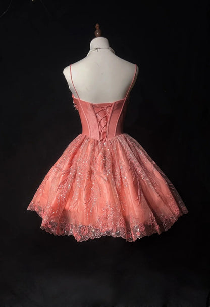 Hübsches Ballkleid Spaghettiträger Rosa Pailletten mit 3D Blumen Tüll Kurze Mini-Heimkehrkleider N2527