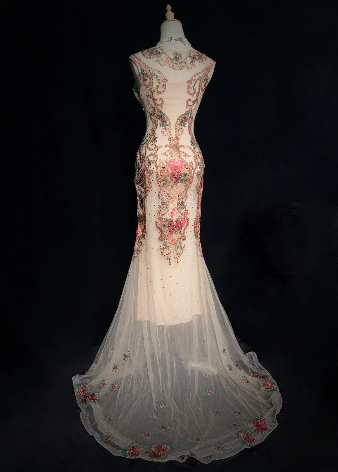 Magnifiques Robes de Bal Sirène en Tulle Blanc avec Perles Appliquées Tenues de Soirée Longues N3401