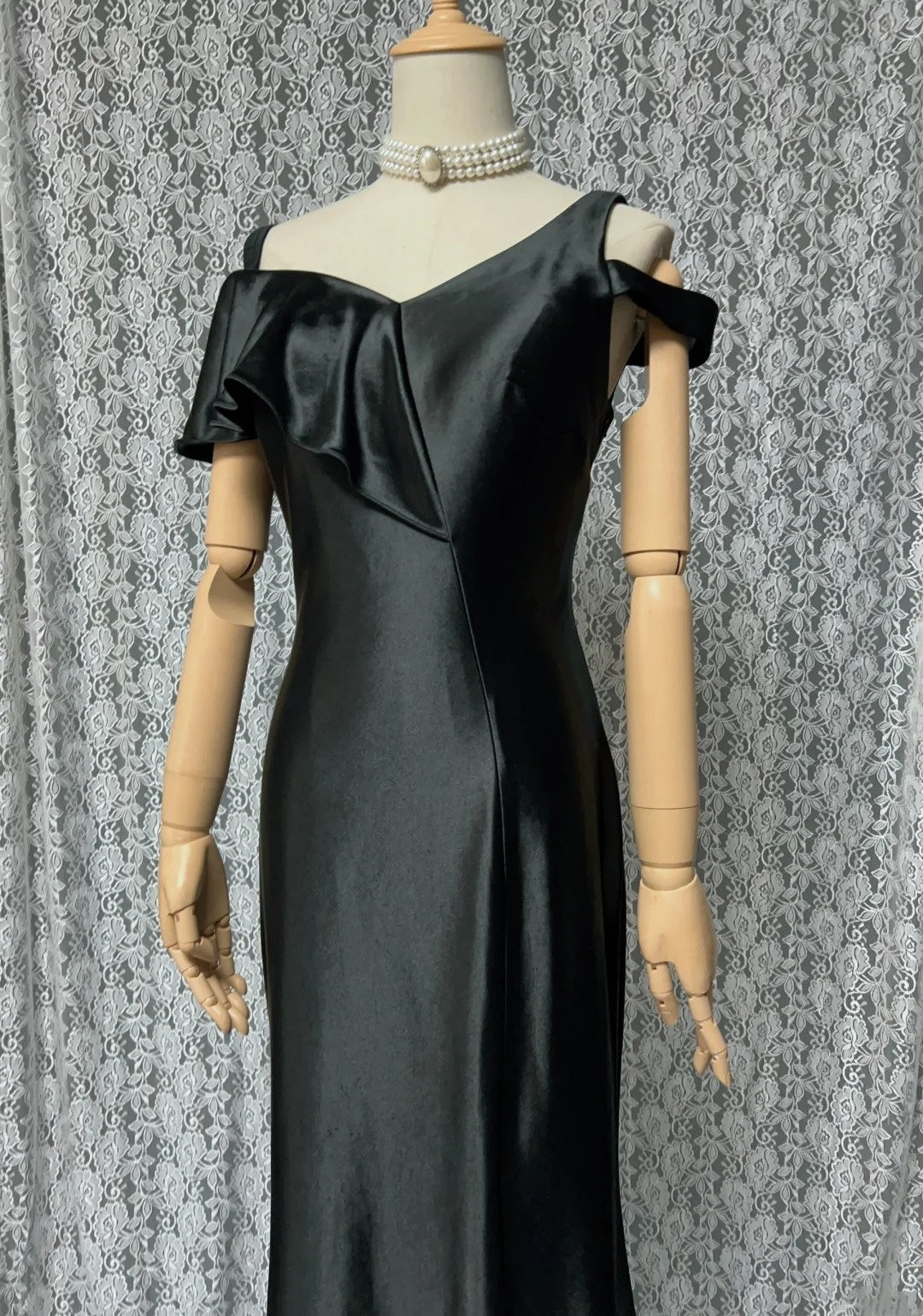 Vintage Prom Dresses Meerjungfrau Spaghettiträger Black Tie Kleid Ärmellos 1990er Lange Abendrobe N2637
