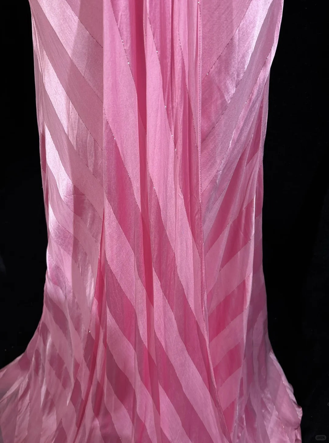 Vintage Abschlussballkleider Spaghettiträger Meerjungfrau Pink mit Goldspitze Lange formelle Abendkleider N3862