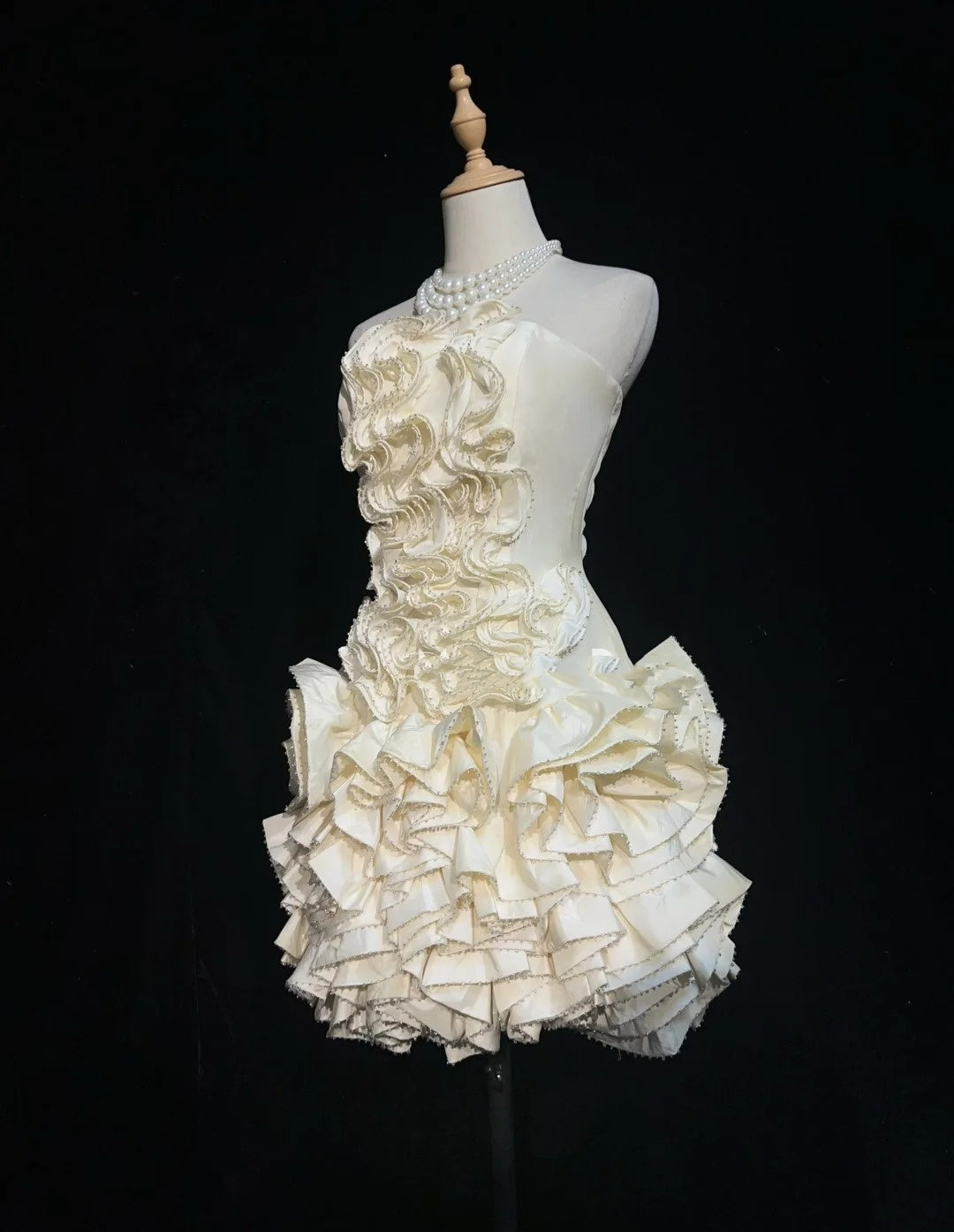 Timeless Wedding Dresses Sheath Strapless Beige Satin With Ruffled Short Bridal Gown N3004