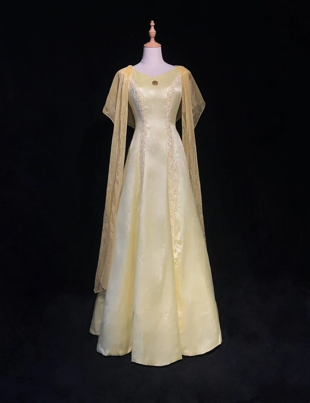 Robes de bal vintage des années 50, rétro chic, coupe trapèze, encolure dégagée, tenues de soirée en satin jaune avec écharpe N3011