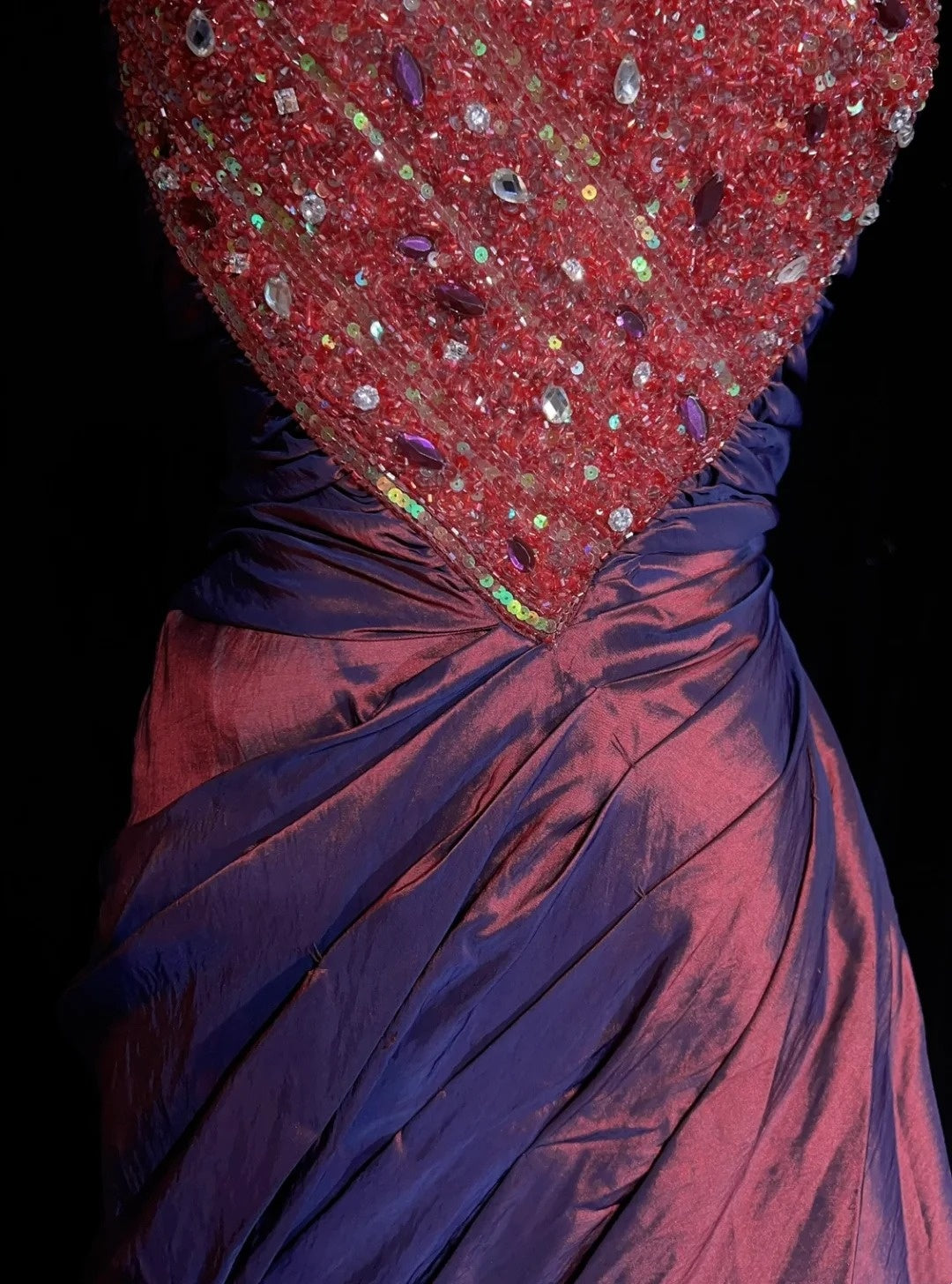 Robes de bal vintage des années 80 sirène col carré en taffetas bordeaux longueur ras du sol avec perles plissées tenues de soirée N3127