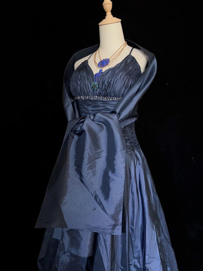 Robes de bal intemporelles en taffetas bleu marine, avec perles et cape, tenues de soirée N3287
