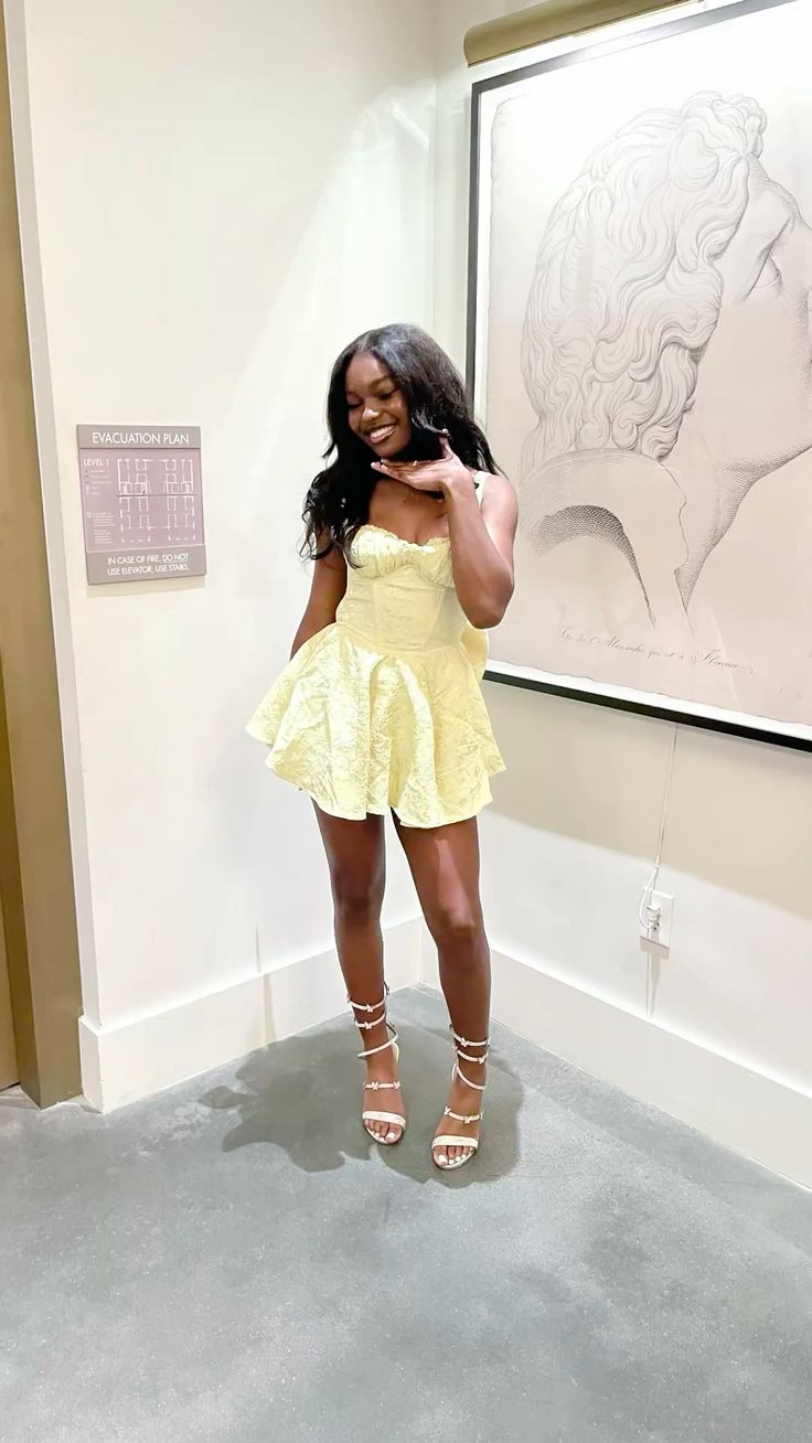 Elegant A Line Straps Lace Yellow For Black Girls Party Short Mini 18th Birthday Dresses Hoco Outfit RB3763