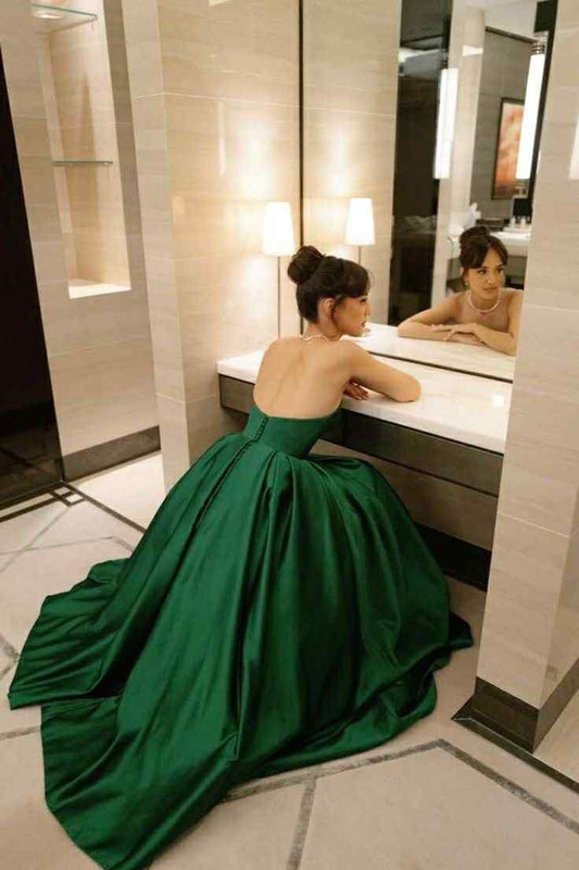 Beautiful Emerald Green Strapless Satin Party Dresses With Lace Up Back Prom Dresses Impress Wedding Guest Dress Party Gown N291