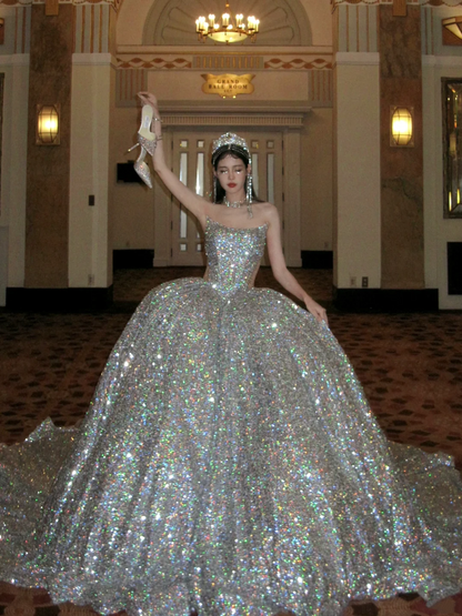 Robe de bal intemporelle bustier argentée à sequins, longue robe de soirée, inspiration robe de bal RB1956