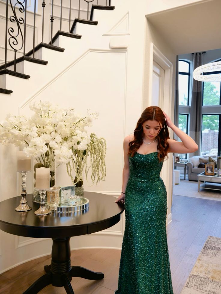 Funkelndes Meerjungfrauen-Abendkleid mit Spaghettiträgern, Pailletten, dunkel smaragdgrün, langes Kleid – ein beeindruckendes Outfit für den 19. Geburtstag – Partykleid N247