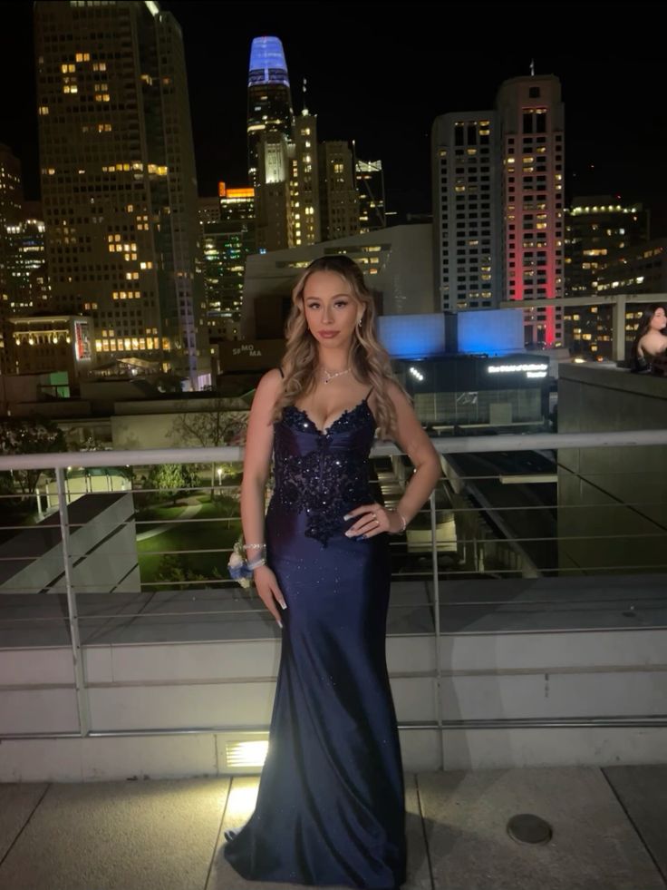 Robe de bal de fin d'année modeste pour lycéennes, inspiration sirène, bretelles spaghetti, bleu marine, robe longue semi-formelle pour adolescentes AB2154