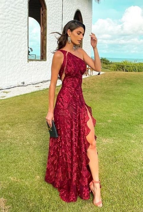 Elegantes, einseitig schulterfreies, rotes Spitzen-Abendkleid in A-Linie mit Schlitz (Vestidos De Dia AB506)