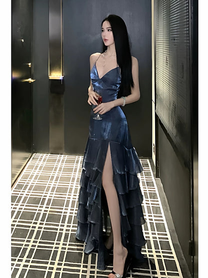 Elegantes Meerjungfrauen-Abendkleid mit Neckholder und Spaghettiträgern, langem Schlitz, marineblau, langes Abendkleid N700