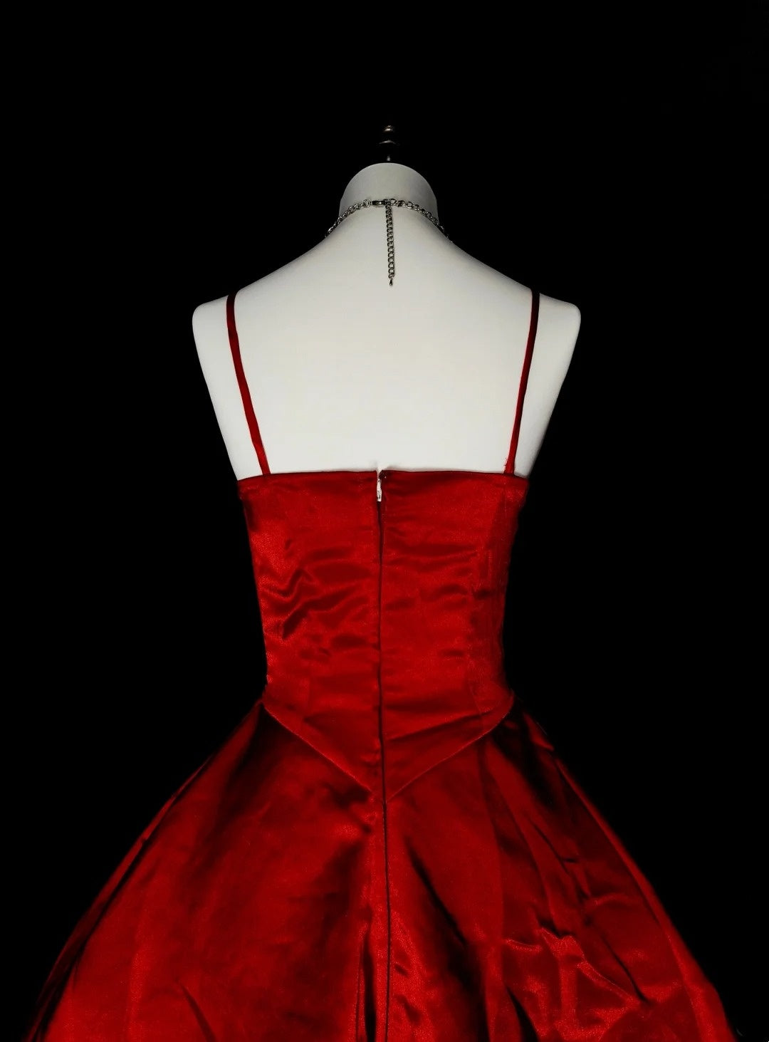 Robe de bal à fines bretelles en satin bordeaux, robe de soirée, robe de cérémonie, style vintage, N1776